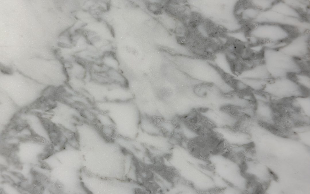White Carrara – Honed